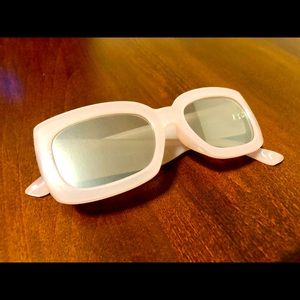 Aerie Sunnies Blush Pink